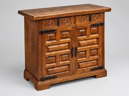 Antiker kleiner Schrank/ Sideboard, Massivholz Kolonialstil