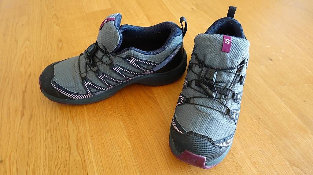 Scarpe da donna: Salomon ii XA Pro Waterproof G38 – Usato da Uster venduto da Blake13 1