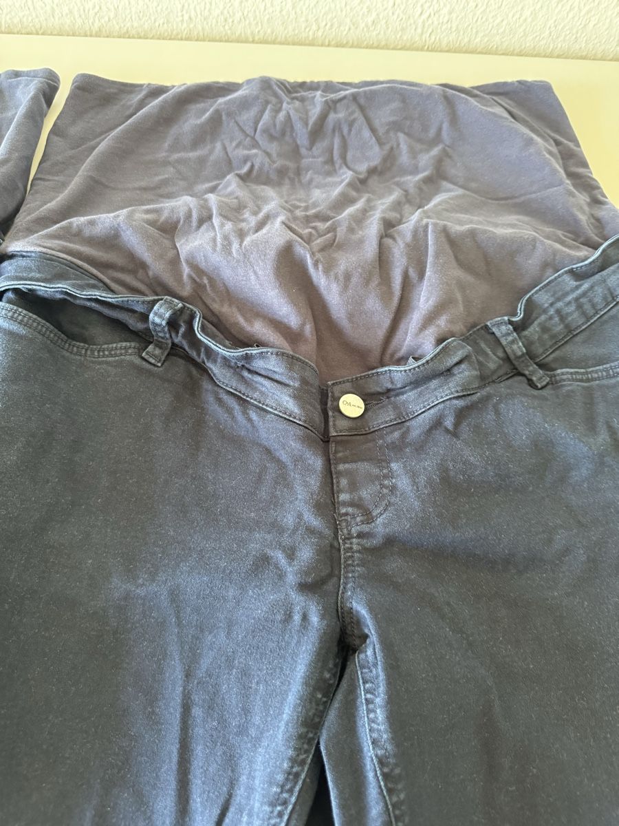 C&A Kleiderpakete: 3 x Maternity Jeans Size 46 – Gebraucht aus Winterthur von zllop 5