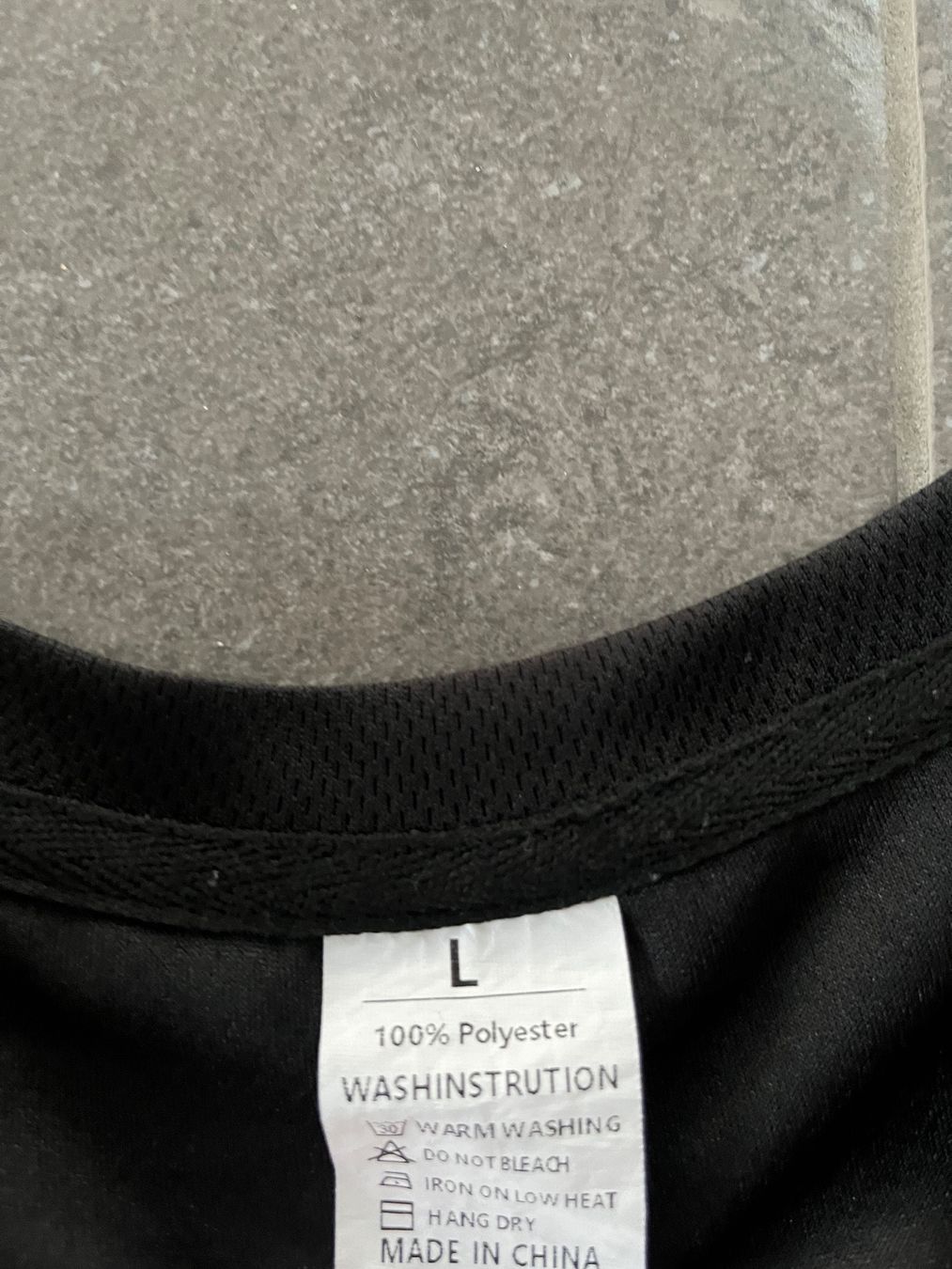 Hemden, T-Shirts & Polos: Sportshirt Black Neu – Neu (gemäss Beschreibung) aus Unterägeri von flu_zp5d 2
