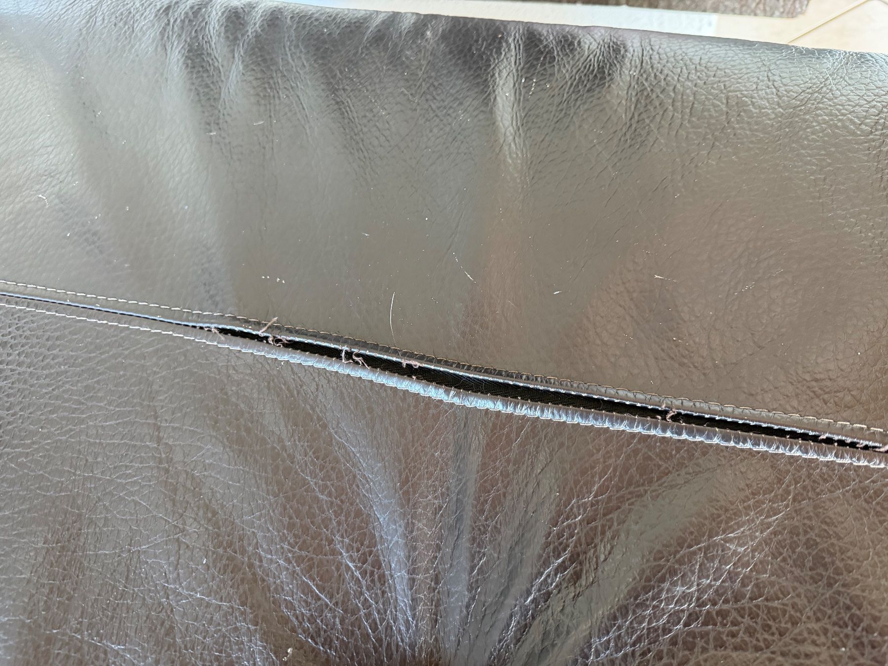 Ikea Divani: IKEA KRAMFORS Sofa mit Hocker - stark gebraucht – Usato da Grosswangen venduto da Swisslue 4