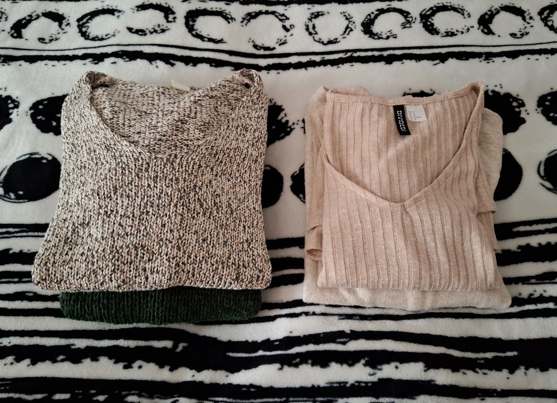 Maglioni & Felpe: 4stk. Pullover gr.M – Usato da Oberurnen venduto da rotty80