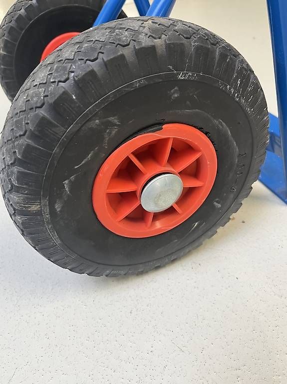 Tutti gli attrezzi: Diable de manutention robuste - Bleu et rouge – Usato da Dornach venduto da hmk_bl6q 2