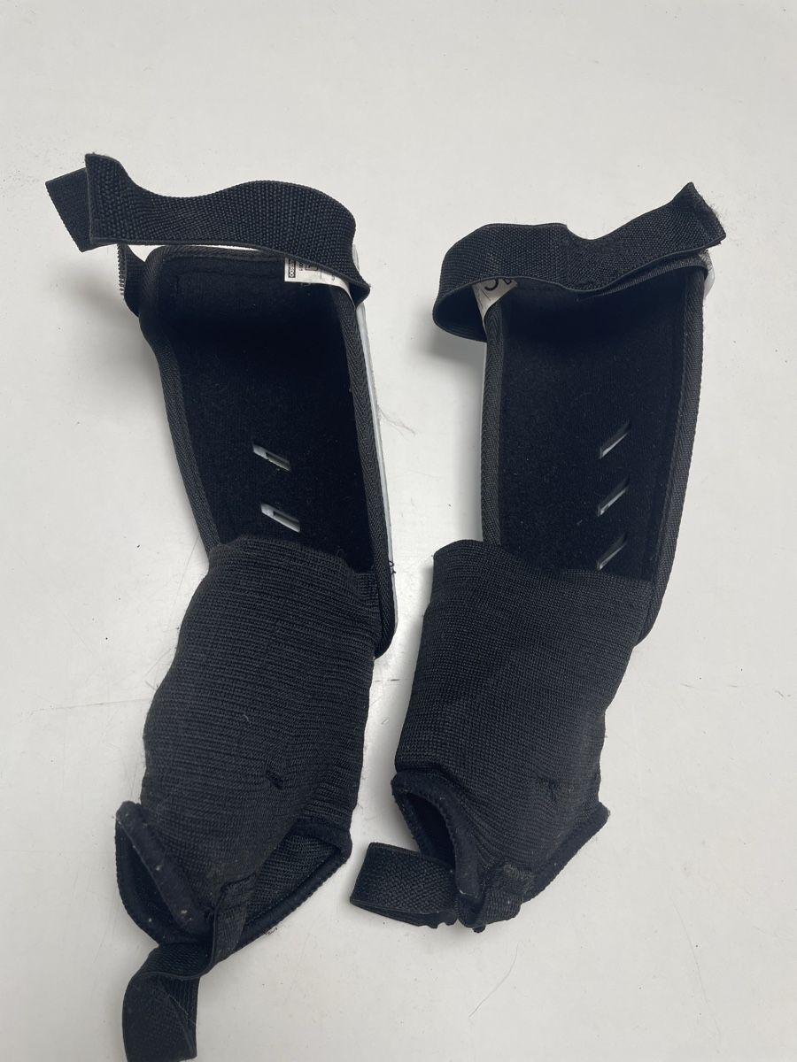 Nike Schutz & Schoner: Schienbeinschoner Nike Grösse L gebraucht – Gebraucht aus Zollikon von laes_2th 1