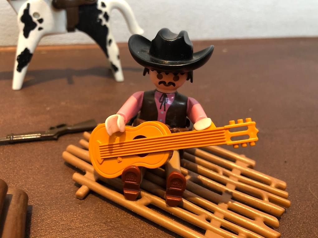 Spielzeuge: Playmobil Lagerfeuer – Gebraucht aus Madiswil von e4a 1