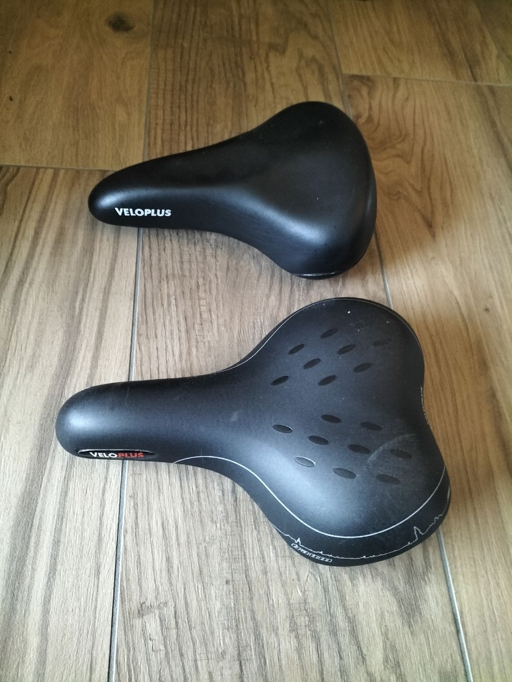 Veloplus Pièces détachées: Velosättel Veloplus  – D'occasion à Winterthur par kar_d9n9