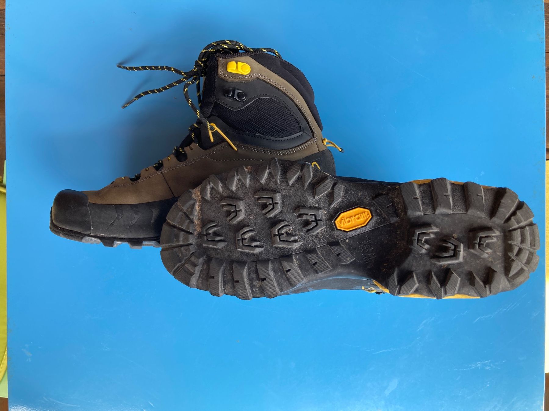 La Sportiva Herrenschuhe: Chaussures sportiva – Gebraucht aus saillon von Cedre 2