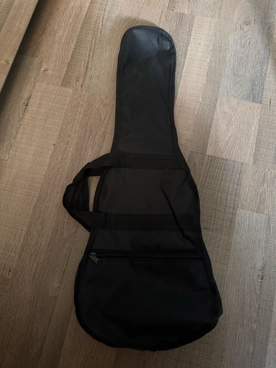 Harley Benton Strumenti musicali: Elektrische Harley Belton Ukulele + Stimmgerät – Nuovo (secondo la descrizione) da Rorschach venduto da man_kk2w 7