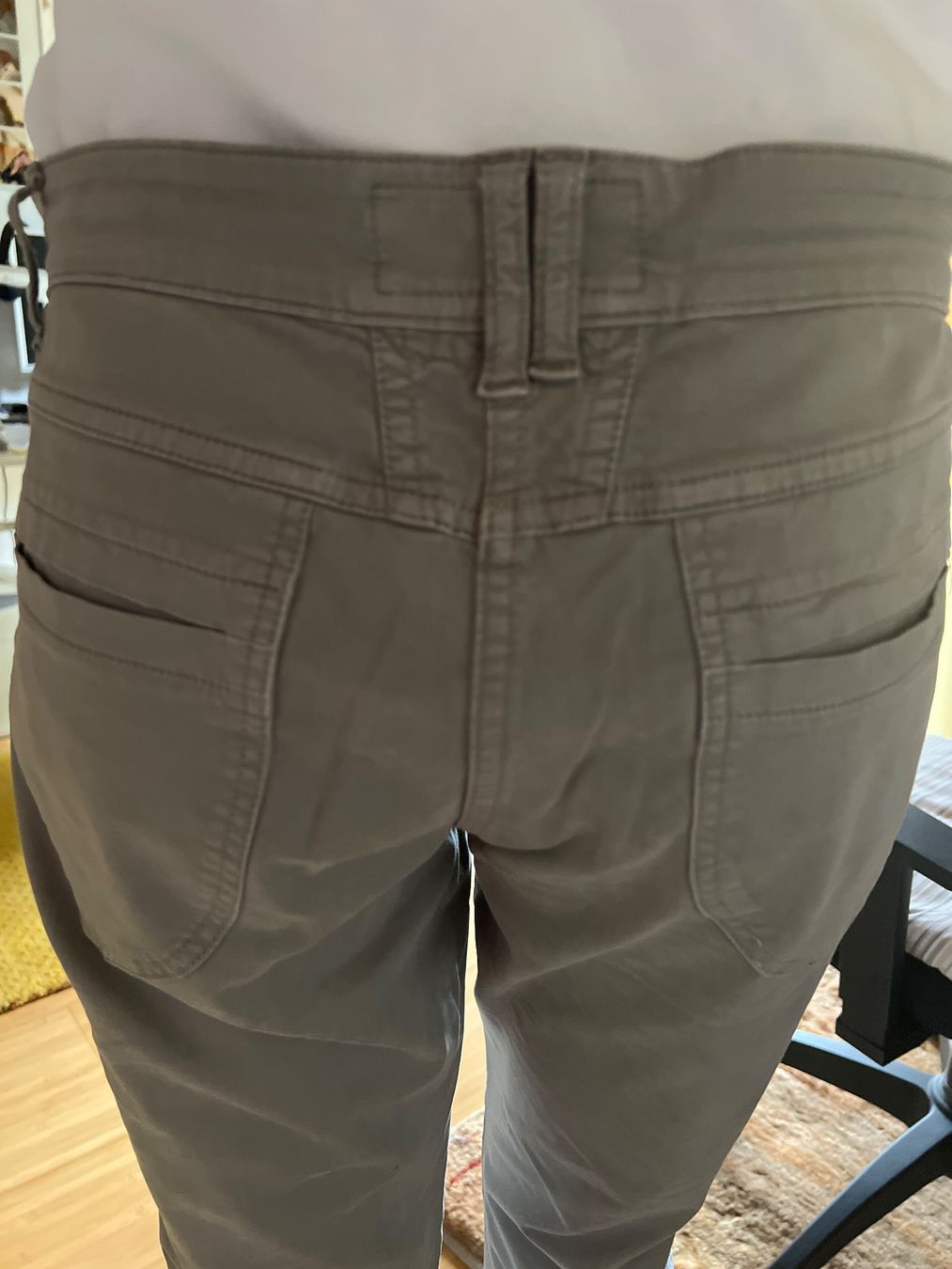 Closed Pantaloni: Closed cooler Schnitt as usual Gr. 38 – Usato da Bonaduz venduto da Malves10 2