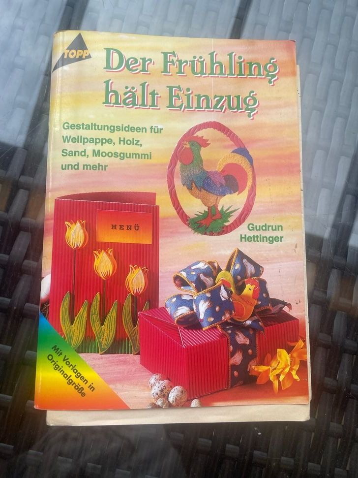 Bücher: Der Frühling hält Einzug - Topp - Gudrun Hettinger – Gebraucht aus Bergdietikon von book-4-you