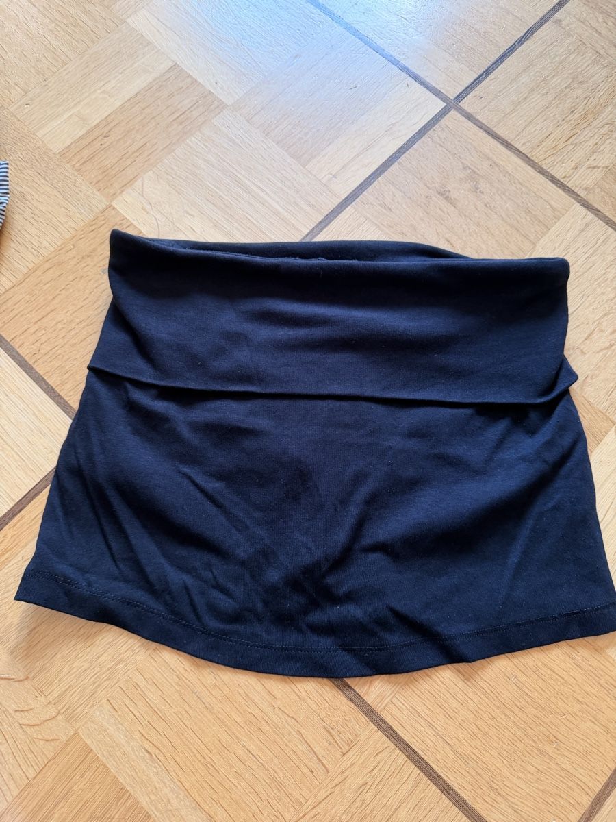 Bershka Röcke: Minirock mit Hose – Gebraucht aus Unterentfelden von ame_tf2n 2