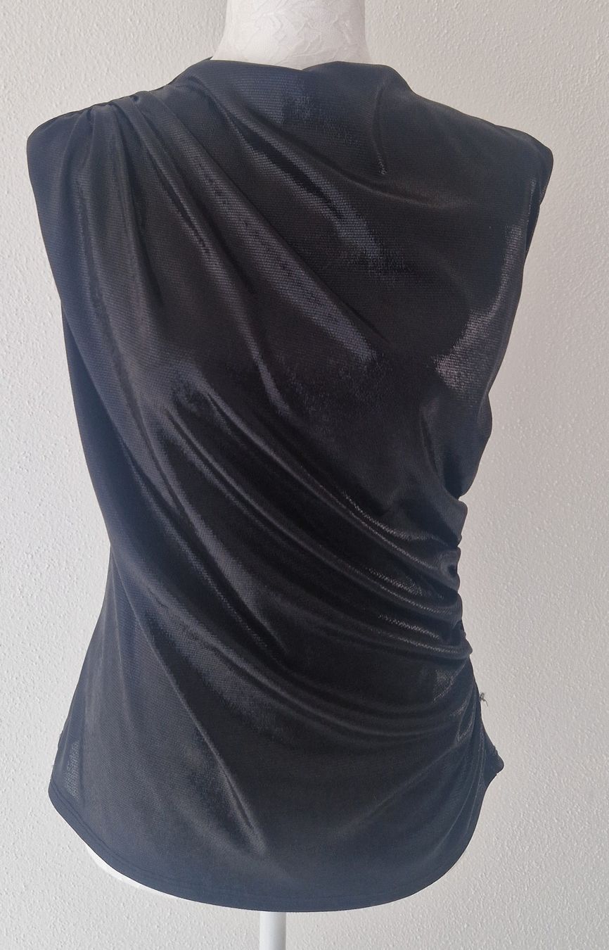 T-shirt: T-SHIRT NOIR – Nuovo e nell'imballaggio originale da Camorino venduto da JPHANDMADE1