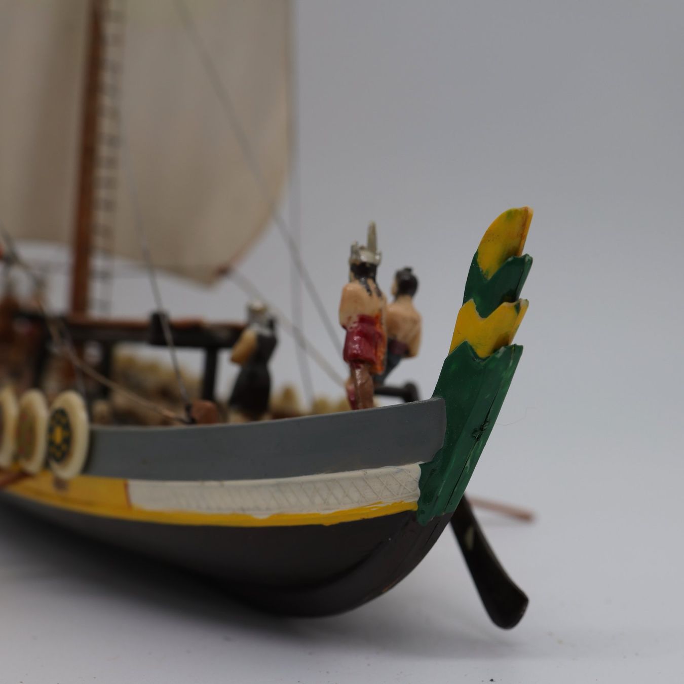 Wiking Kit di modellismo & Modellini statici: Schiffsmodell - Wikinger-Drachenschiff 30x7x19cm – Usato da Volketswil venduto da brockipfannenstil 8