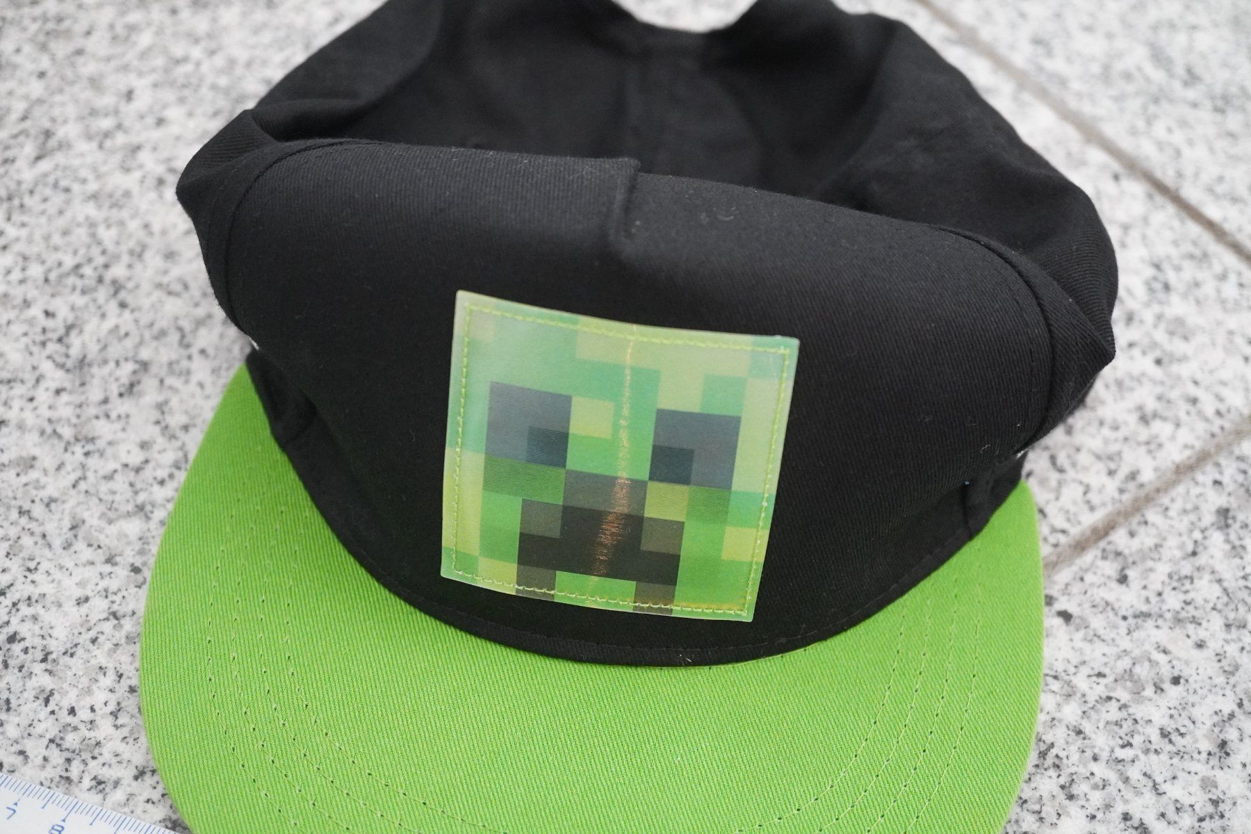 Autres vêtements garçon: Minecraft Holo Cap   ab 5.- – D'occasion à Eschenbach SG par craniums 2