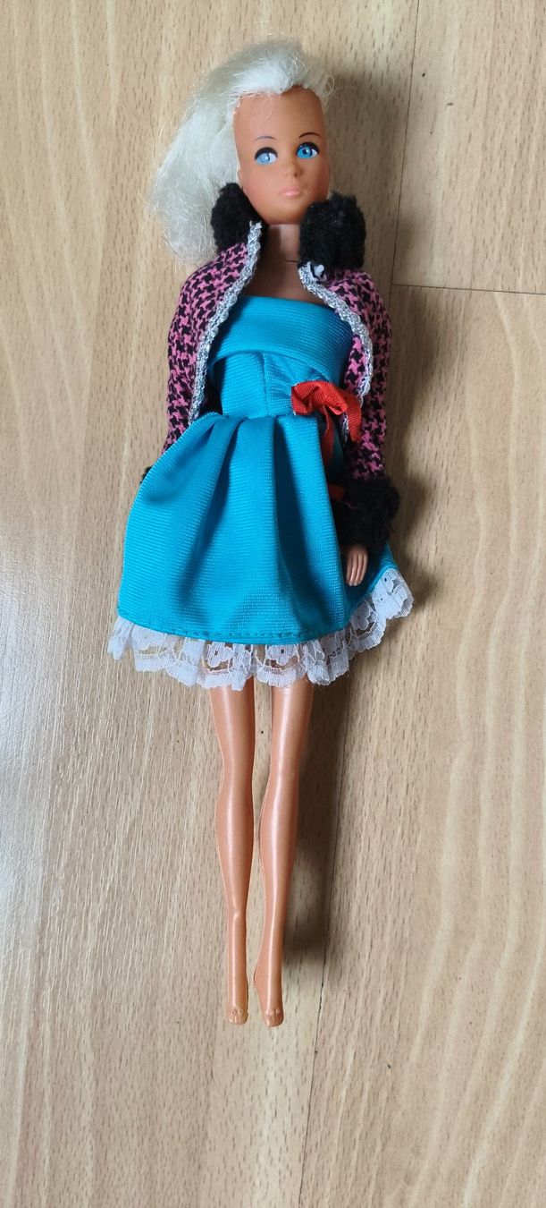 Bambole: Vintage Barbie Puppe 1993 – Usato da chur venduto da monita07
