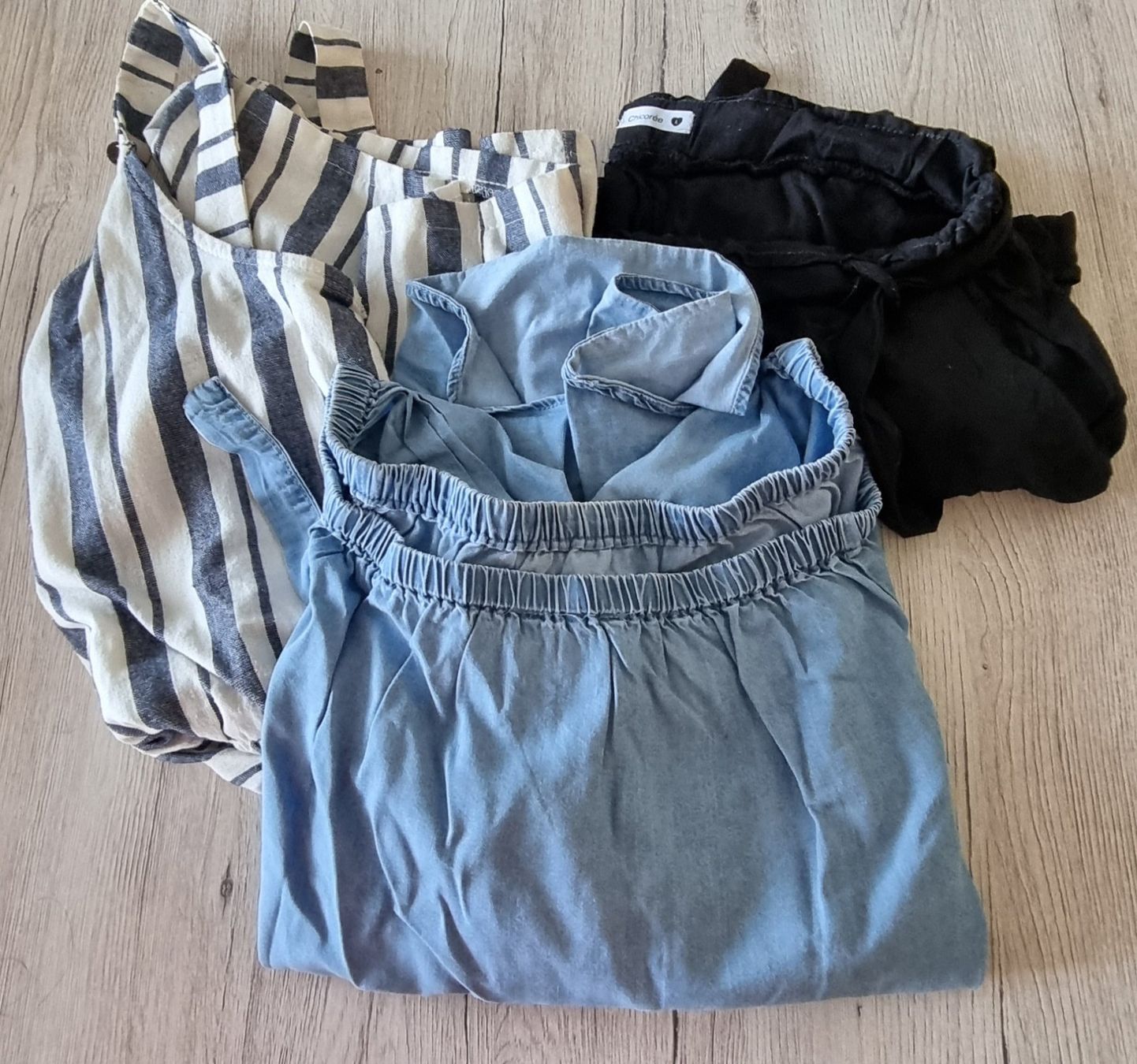 Lotti di vestiti: Kleiderset gr.L – Nuovo (secondo la descrizione) da Grossdietwil venduto da GNOM313