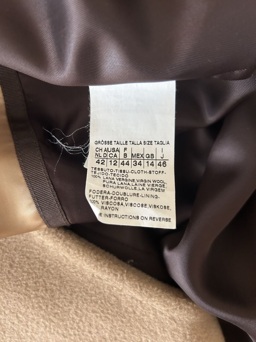 Max Mara Cappotti: MAX MARA Wolle Mantel Gr.42 – Nuovo (secondo la descrizione) da Oftringen venduto da Odessa65 4
