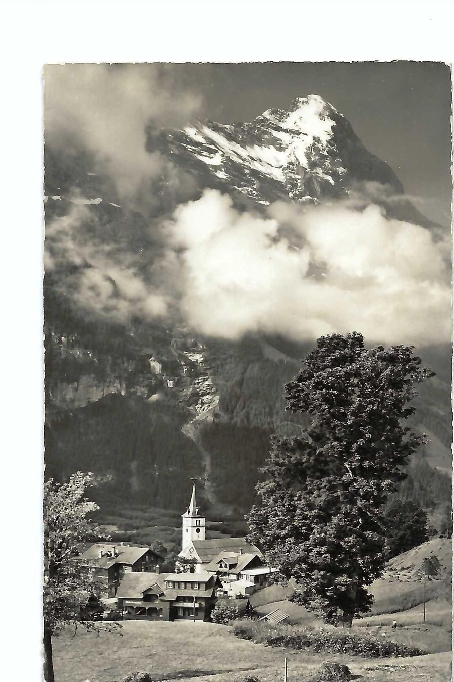 Ansichtskarten: Grindelwald Kirche mit Eiger , Phot. E. Gyger u Klopfenstein – Gebraucht aus Thun von 44wart