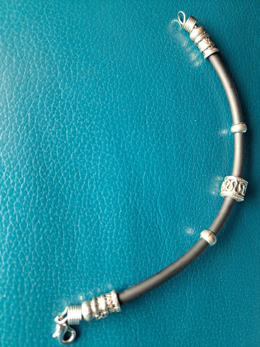 Bracciali & Braccialetti: Armbändeli – Usato da Basel venduto da DesireeYaDa 1