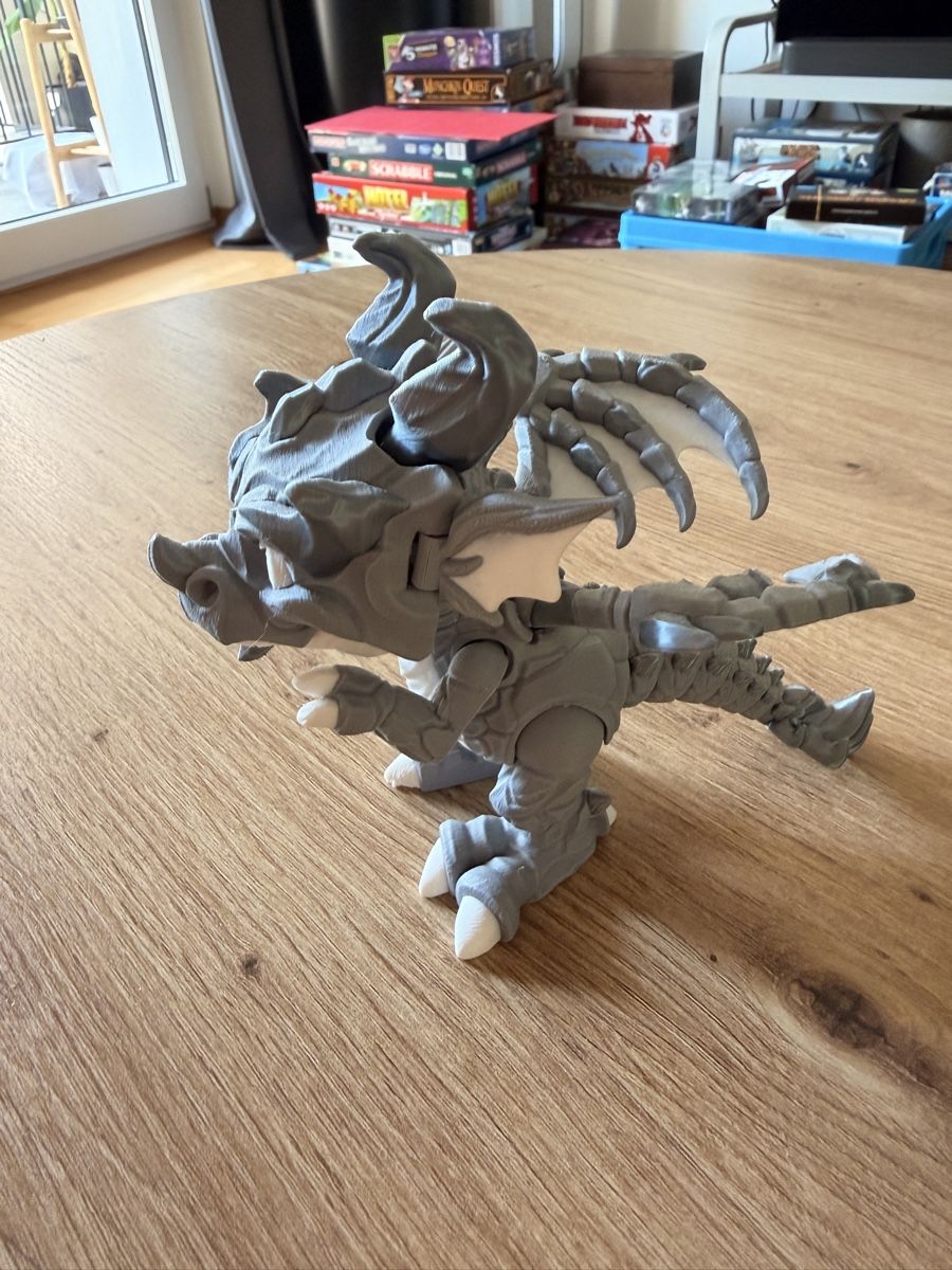 Figuren: 3D Druck Drache grau ca 10cm – Gebraucht aus Basel von dgrauwiler 2