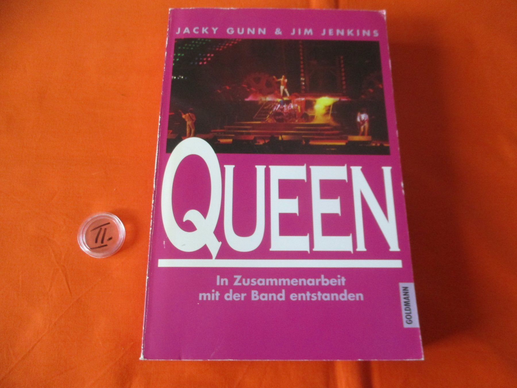 Bücher: Buch Queen Freddie Mercury – Gebraucht aus Birsfelden von alles-muss-raus