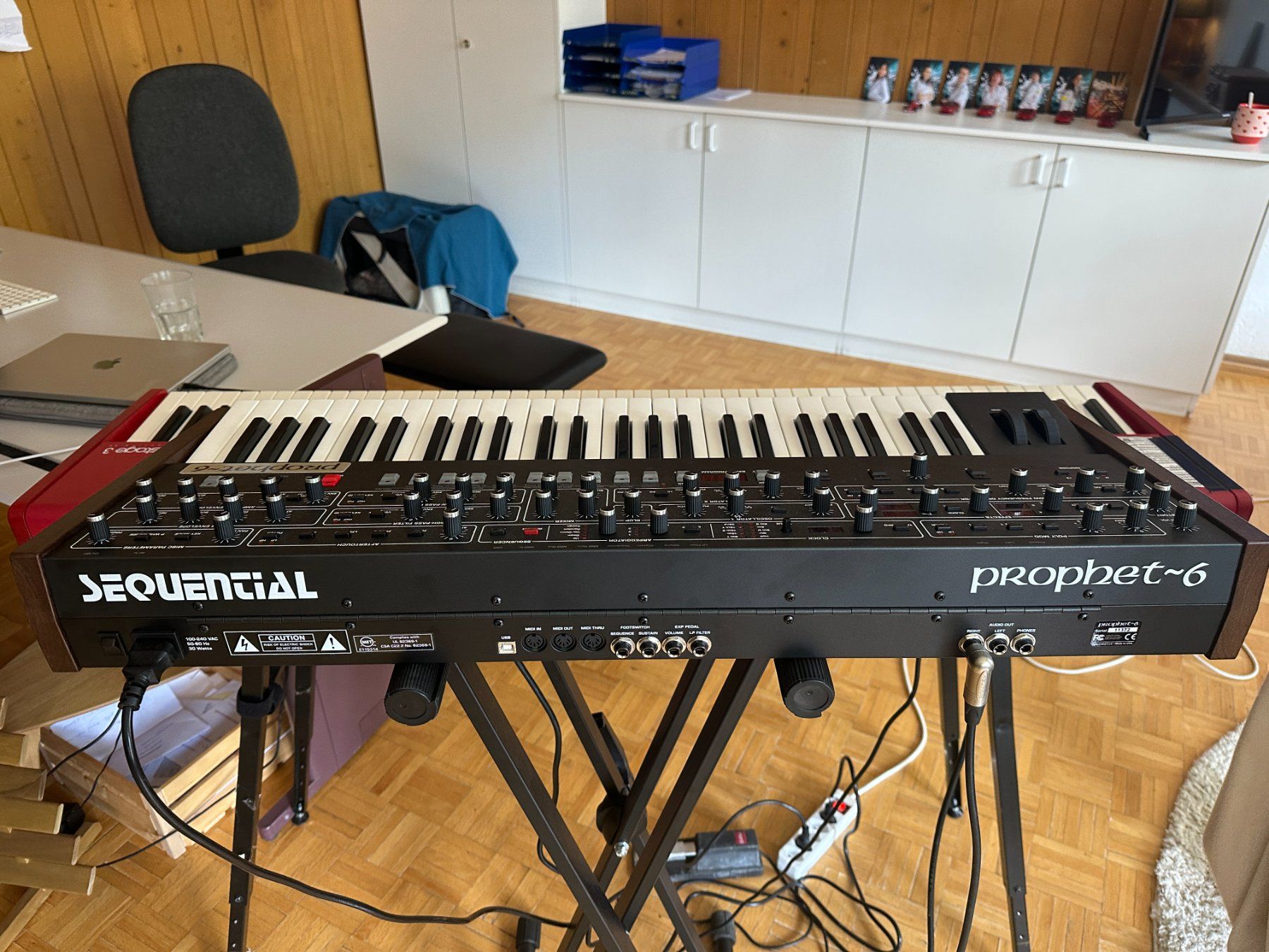 Instruments de musique: Sequential Prophet 6 «Dave Smith» inkl. Hardcase – Neuf (Voir description) à Lumbrein par vaplan 1