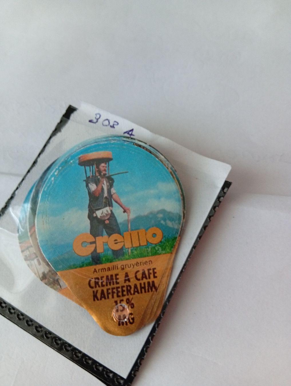Coperchi dei cremini per caffè: Serie 303 A – Usato da Amriswil venduto da thp_n68w