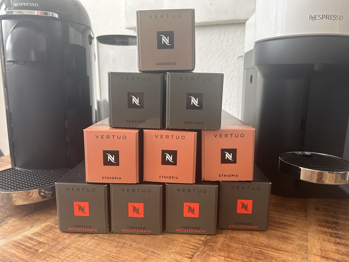 Nespresso Kaffeemaschinen & Espressomaschinen: Nespresso Kaffeemaschine Vertuo  – Gebraucht aus Thun von Anni1977 3