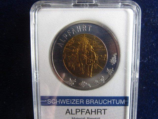 Medaglie: Schweizer Brauchtum - Alpfahrt – Nuovo e nell'imballaggio originale da Luzern venduto da Horoskop1 2