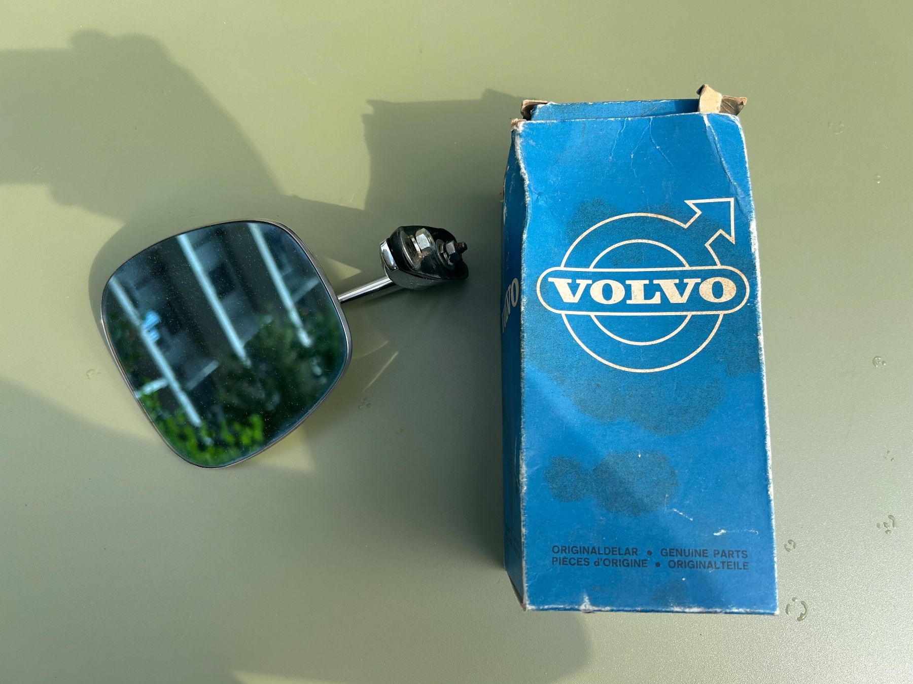 Volvo Alle Autoersatzteile: Volvo Backspiegel 281 497 – Gebraucht aus Zürich von nicoleichholzer