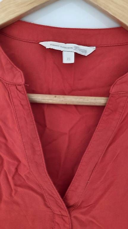 Tom Tailor Camicette: Rote Bluse von Tom Tailor – Usato da Dagmersellen venduto da jul_y8bh 2