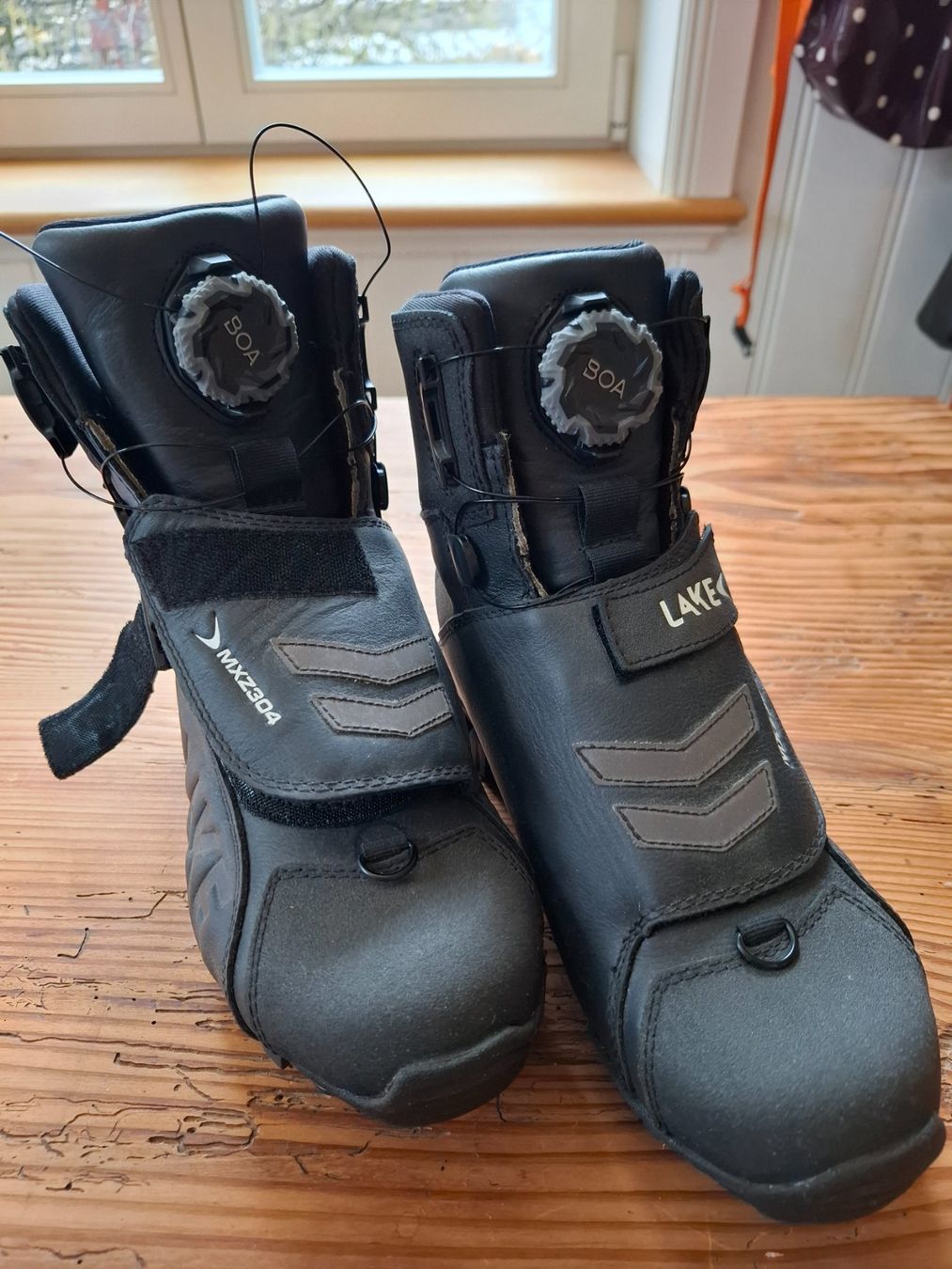 Scarpe da uomo: Veloschuhe - regenfest & extra warm – Usato da Riedt b. Erlen venduto da BisD