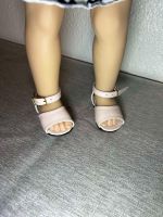Neue Schuhe aus Leder, ca. 8 cm.
