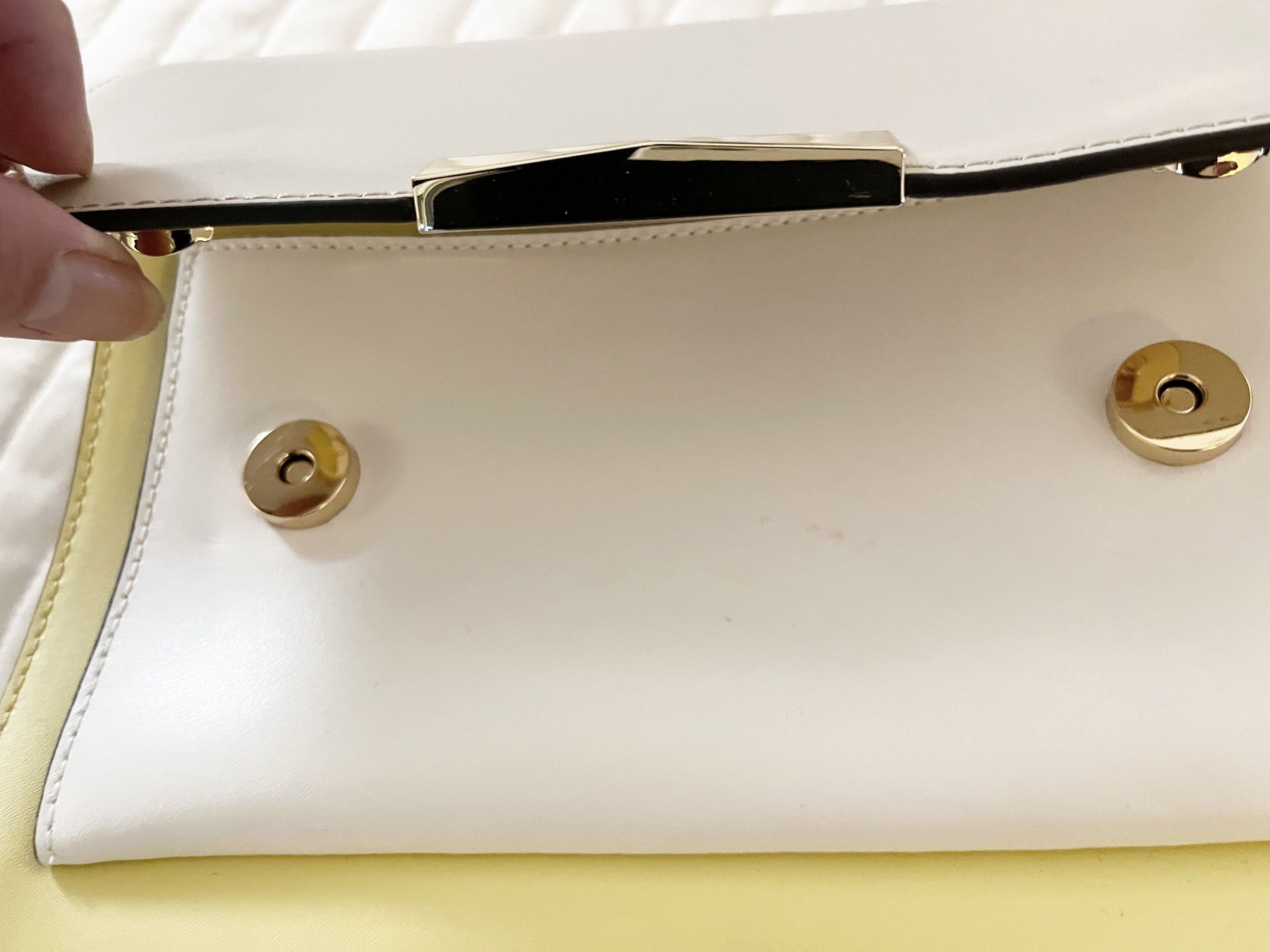 Michael Kors Borse da donna: Michael Kors Leather bag – Nuovo (secondo la descrizione) da Genève venduto da mar_g5r2 7