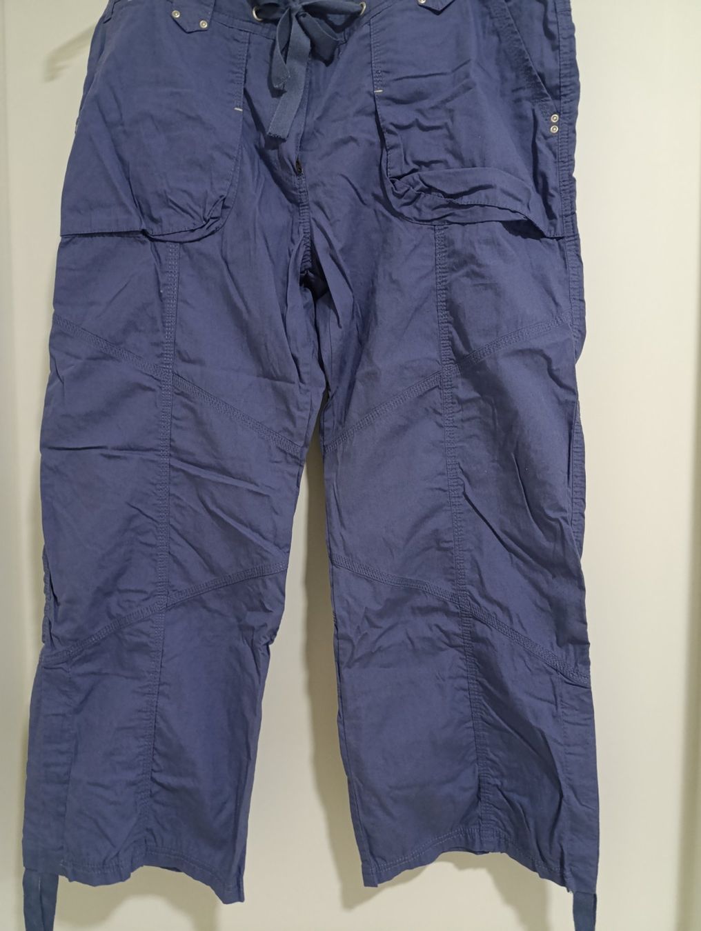 Hosen: Pantalon bleu – Neu (gemäss Beschreibung) aus St-Cergue von Neviana