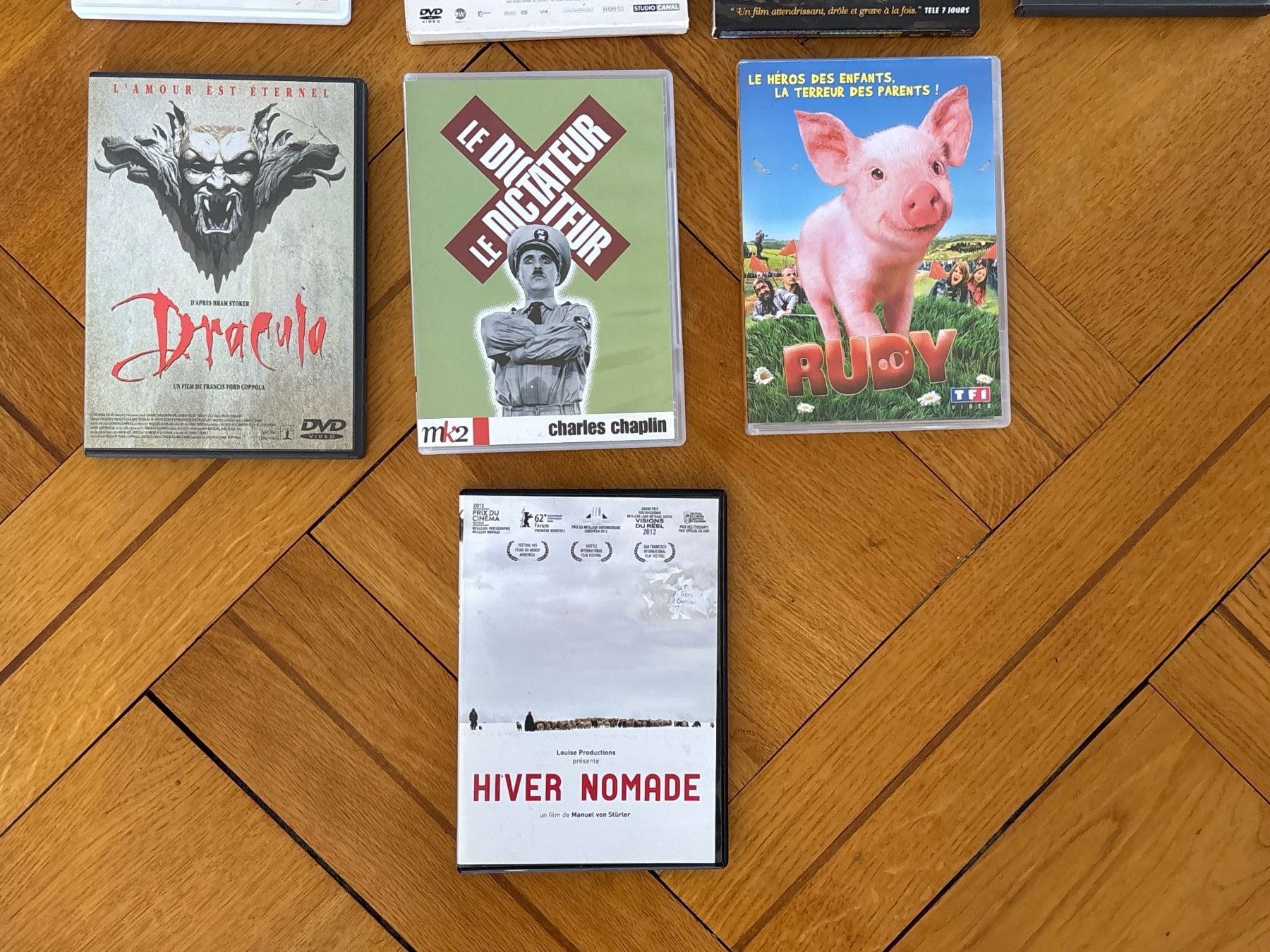 Tutti i DVDs: 22 DVD – Usato da Genève venduto da Buens4 4