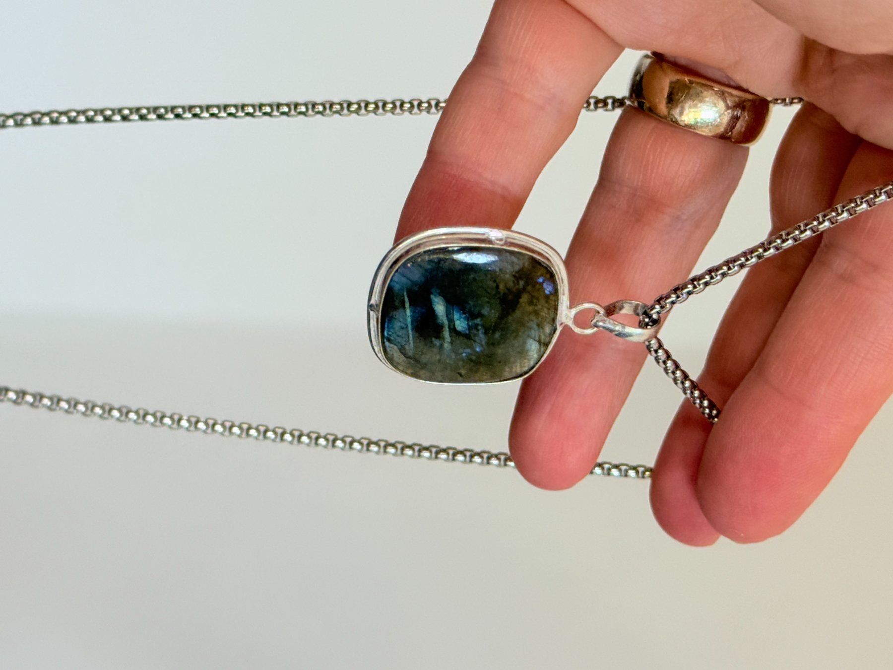 Ketten: Collier Labradorite neuf – Neu und originalverpackt aus Genève von AWWA 7