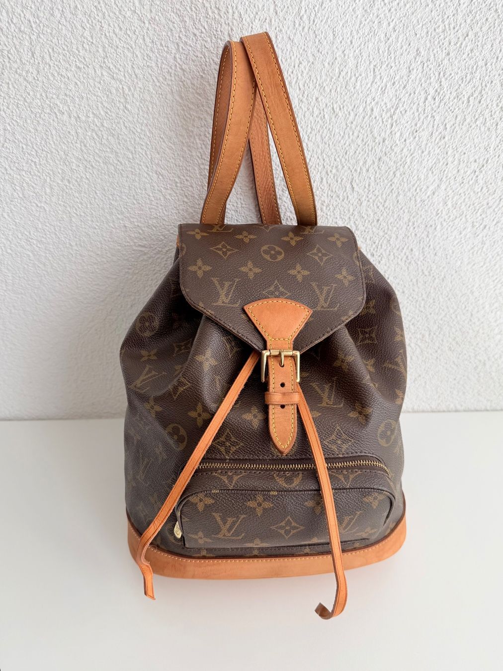 Louis Vuitton Zaini: Louis Vuitton Montsouris MM – Usato da Reinach AG venduto da gab_8s7m 2