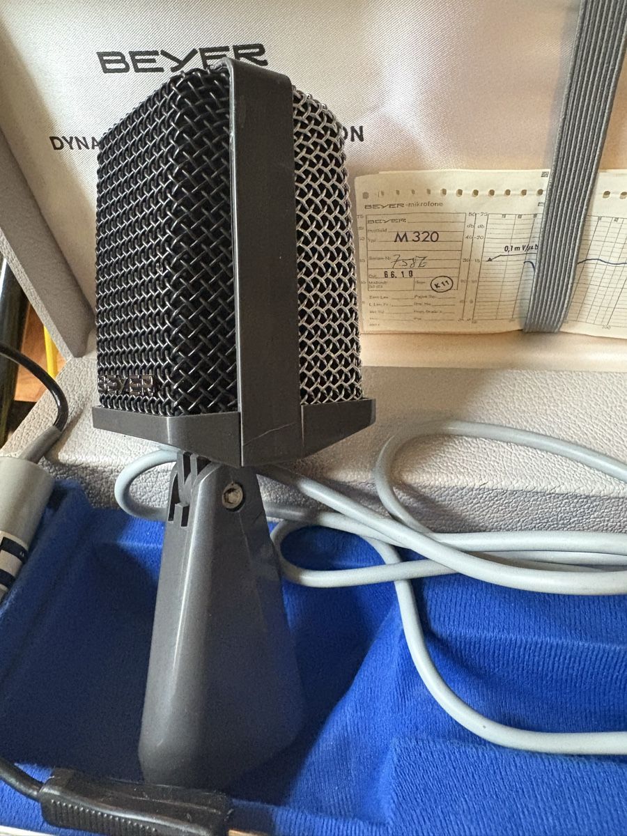 Beyerdynamic Microphones: Beyerdynamic Beyer M320 – D'occasion à Biel/Bienne par dozon11 2