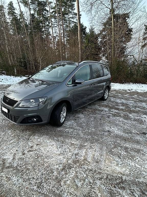 Seat Autos: SEAT Alhambra 2.0 TDI – D'occasion à Wil par Pascmeie