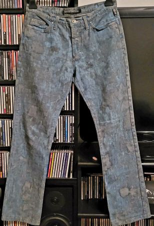 Jean Versace Jeans Couture femme, taille 28. Très bon état.