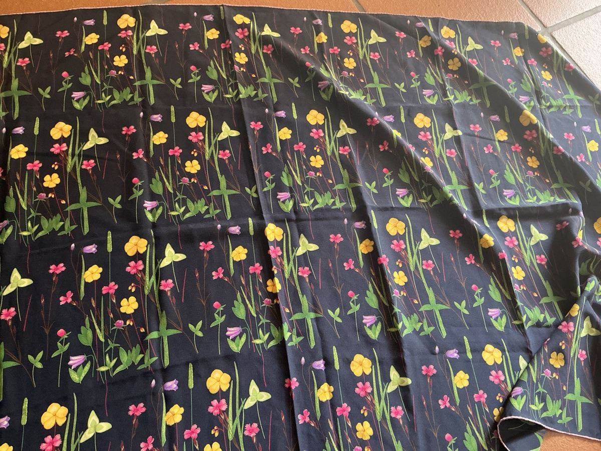Fabric Frontline Foulards, Tücher & Schals: Fabric Frontline Seide Foulard   – Gebraucht aus Wettingen von Andres54 4