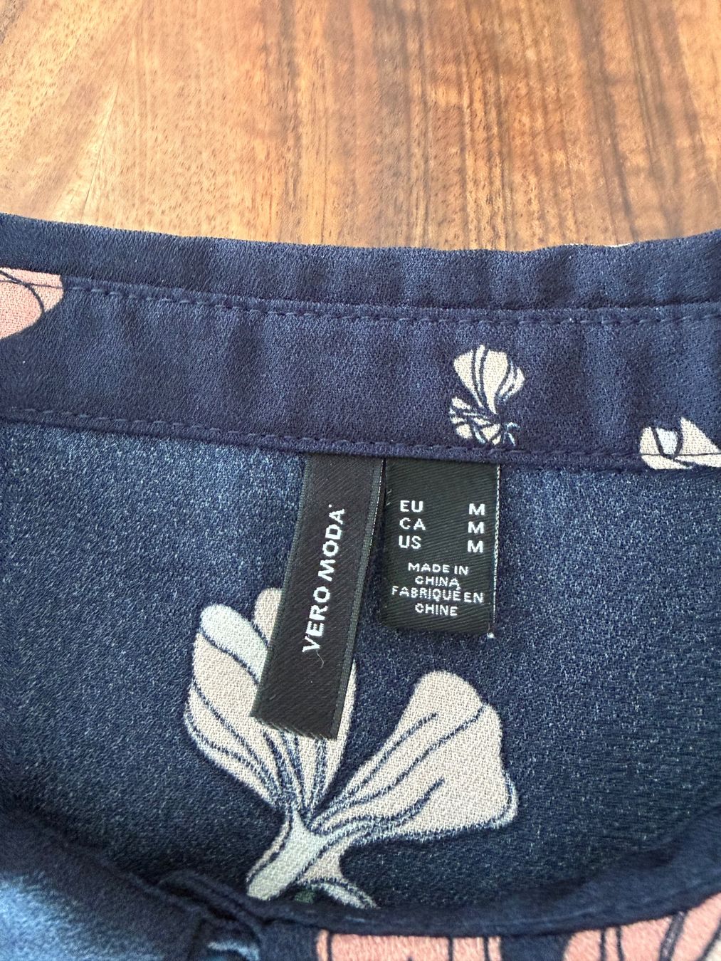 Vero Moda Robes: Maxikleid, Vero Moda, Grösse M - Startgebot CHF 1.00 – D'occasion à Haslen AI par s176 6