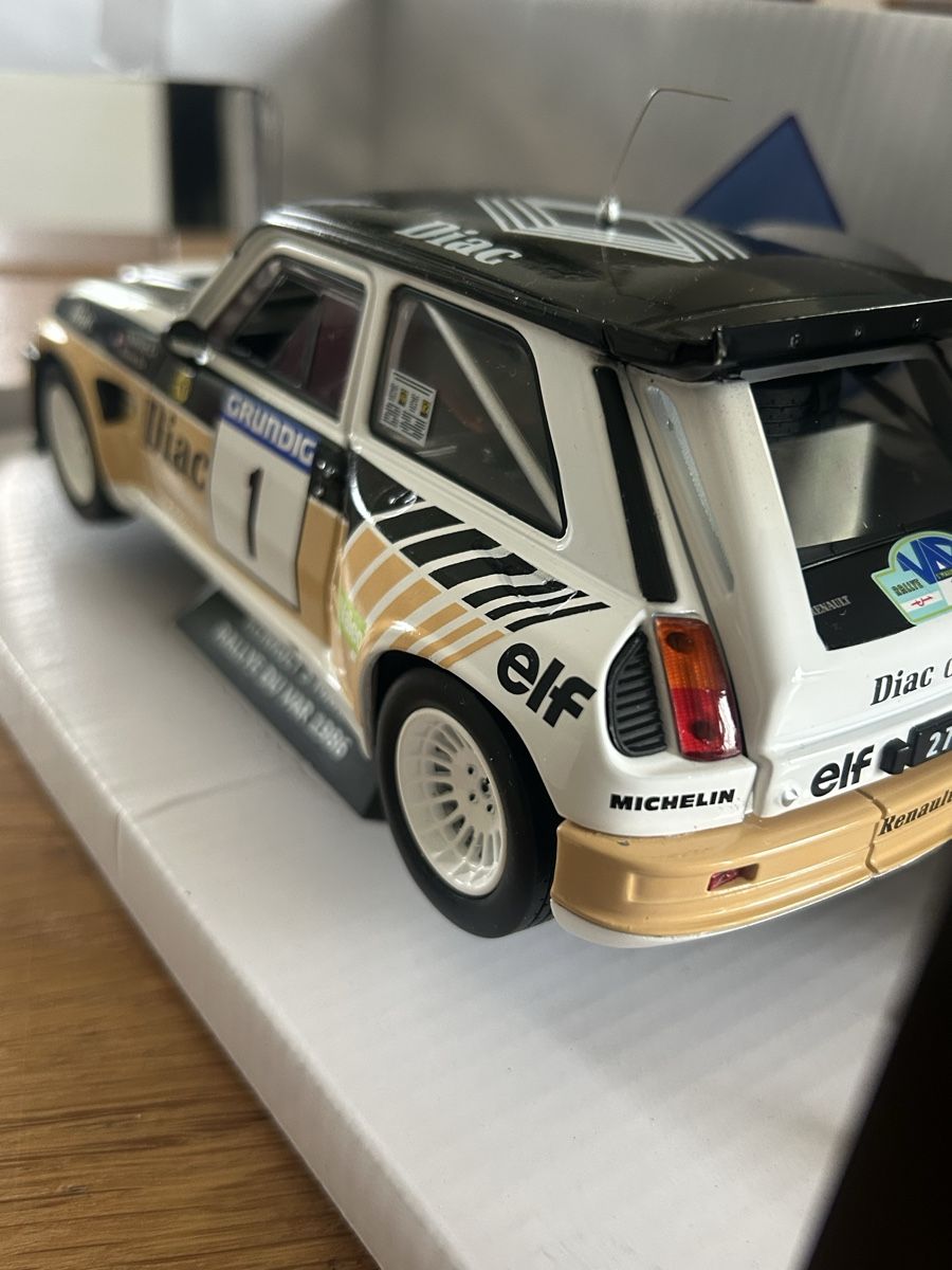 Renault Modellini d'auto: Renault R5 maxi turbo 1:18 – Nuovo e nell'imballaggio originale da Gampelen venduto da ste_r6hj 4