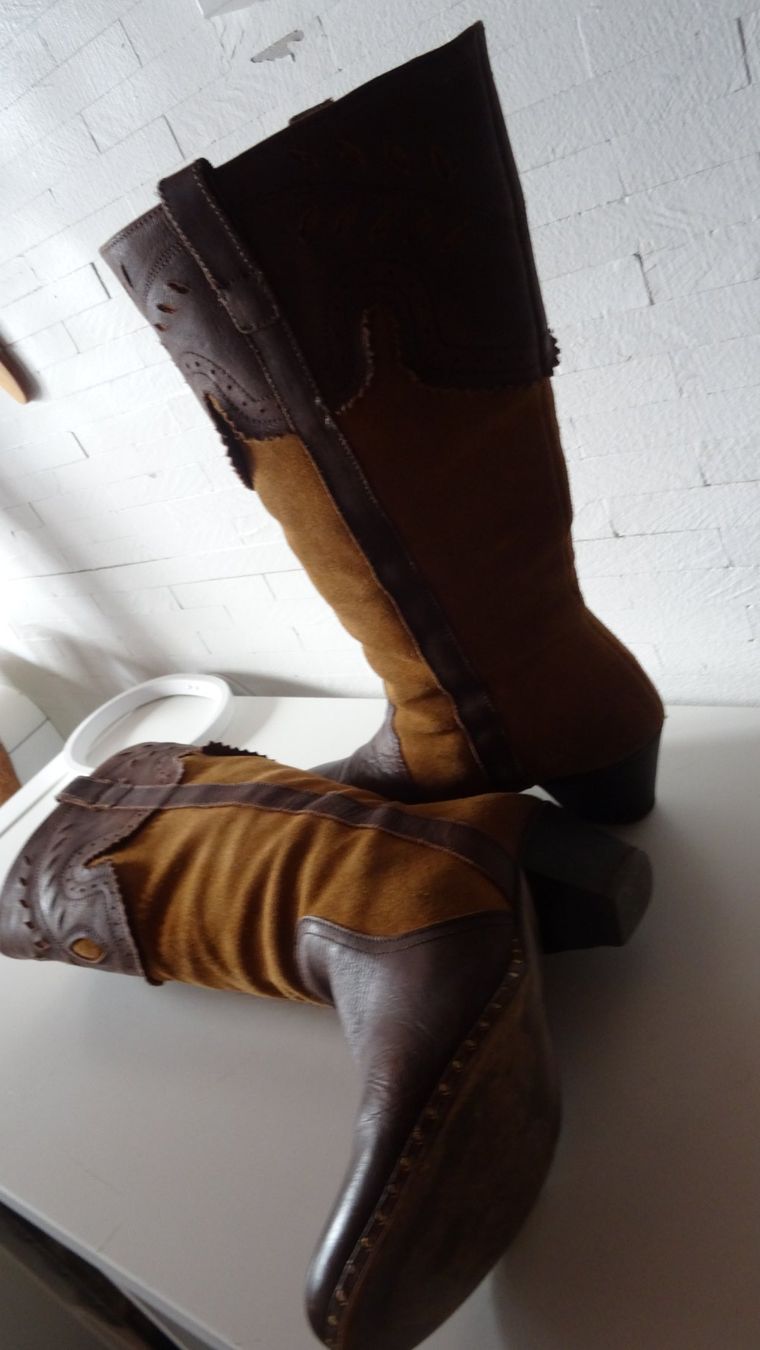 Damenschuhe: Lässiger Leder-Damenstiefel Gr. 38 – Gebraucht aus Siebnen von Gimmisun 3