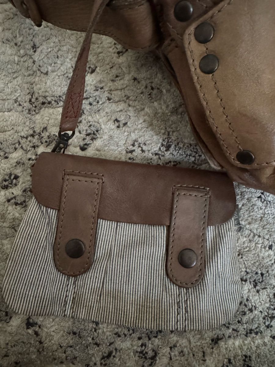 Aunts & Uncles Sacs femmes: aunts&uncles Tasche Leder – D'occasion à Rüti ZH par make 5