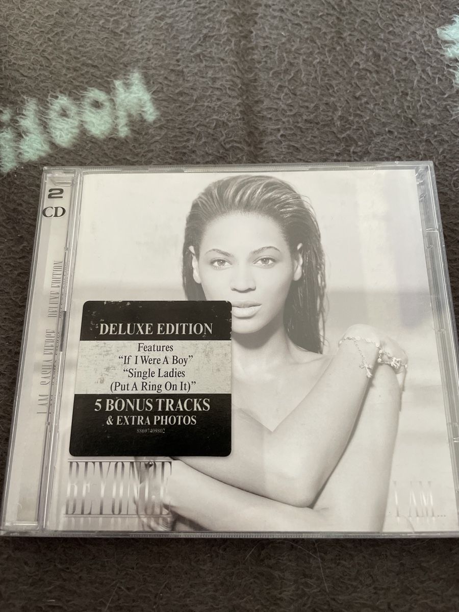 CD: CD Beyoncé Deluxe Edition (2x CD) – Usato da Unterkulm venduto da son_fcs2