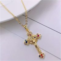 14k vergoldete Halskette mit Kreuz Anhänger Zirkon
