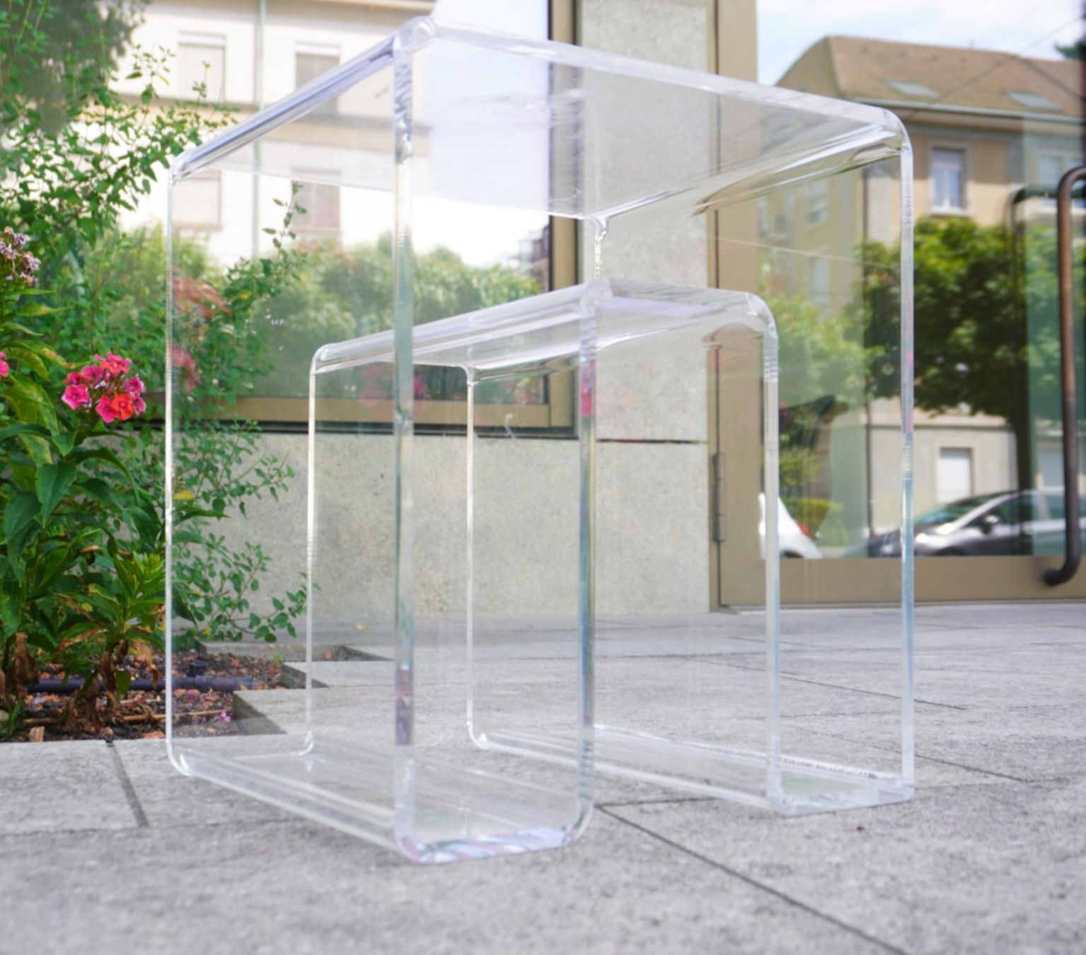 Tavoli: Vintage Plexiglas Beistelltisch MA369 – Usato da Basel venduto da B.W.B. 2