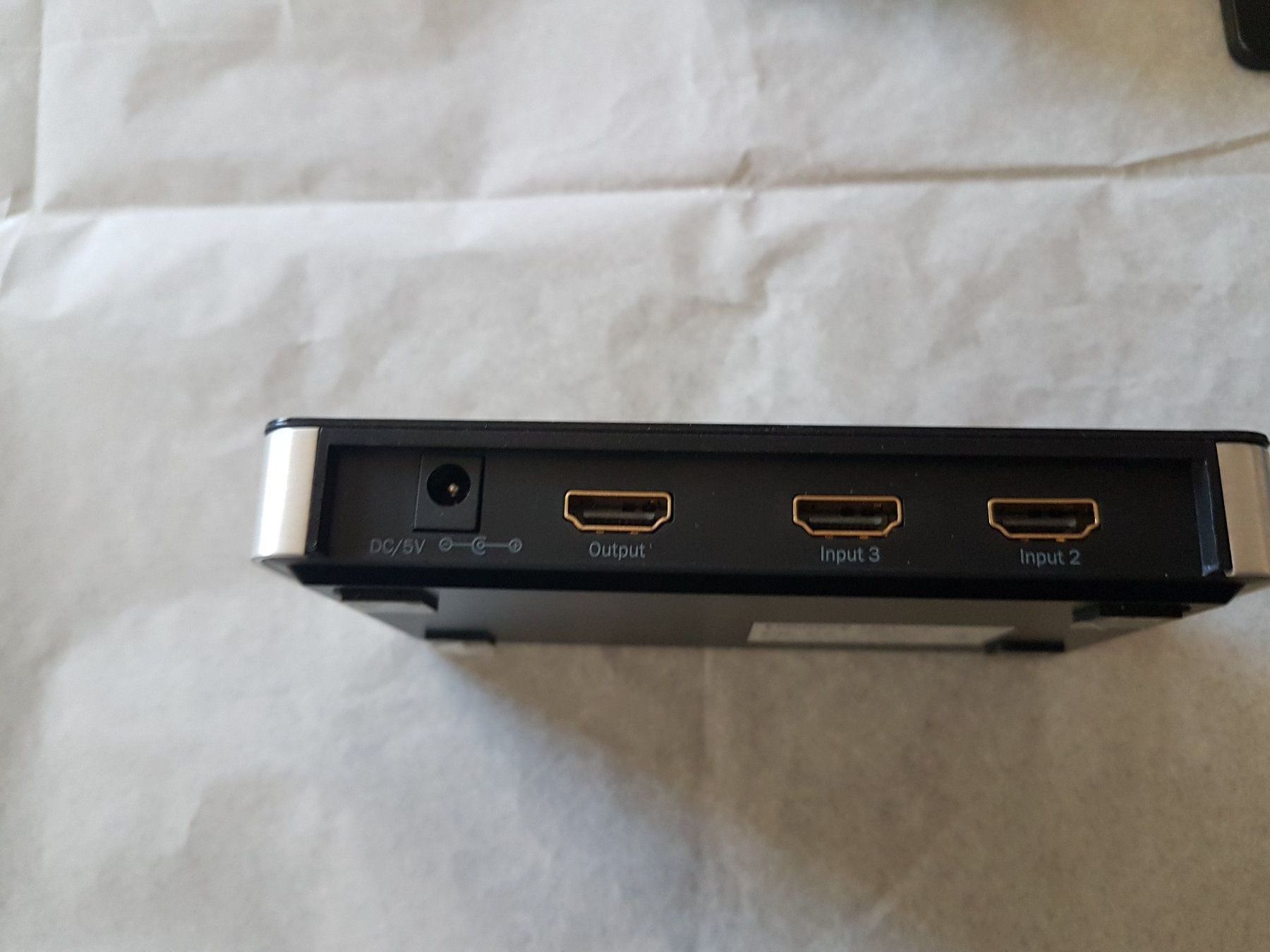 Adattatori: HDMI Switch Digitus avec télécommande 3 IN To 1 OUT (d) – Usato da Marin-Epagnier venduto da Riccardo04 2